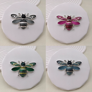 Bumble bee design magnetic brooch and scarf clip