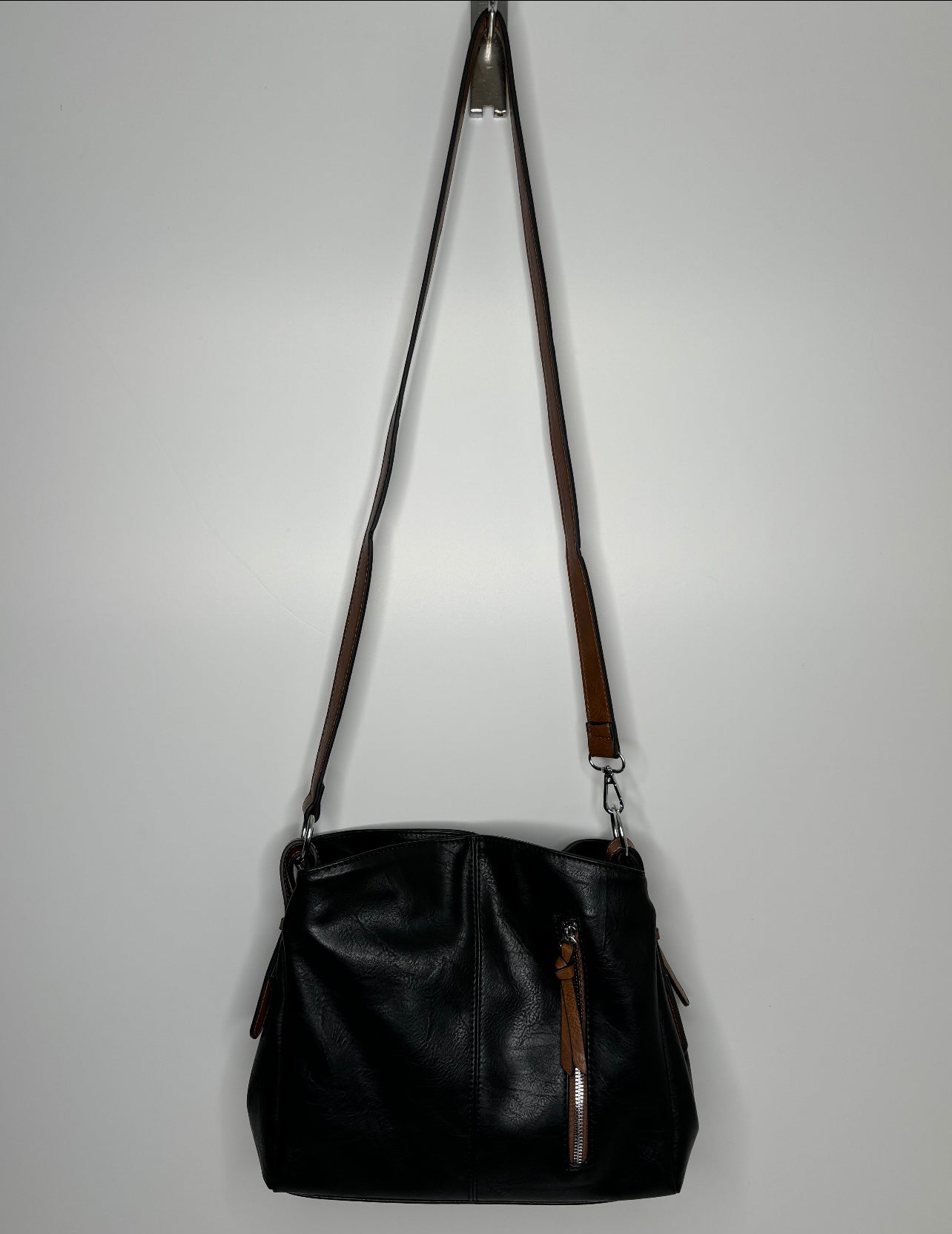 Apple green hand/shoulder bag - made from recycled water bottles - just like leather!