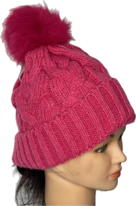 Super soft cable knit pom pom hat in fuchsia